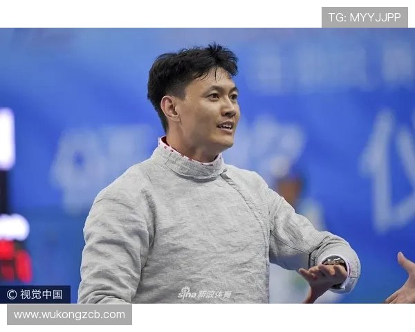 仲满这生活节奏也太反差大了，赛场上稳稳的，私下像跑商场不带钱包的自由人一样乱花钱？