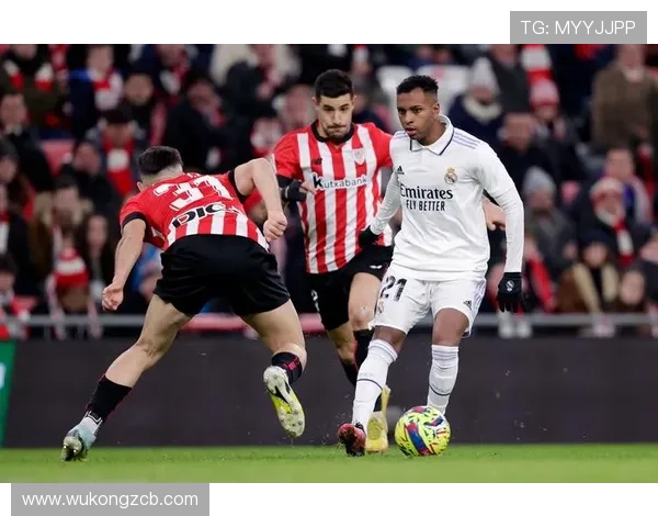 多萨里技术特点解析：盘带突破能力突出，传射表现持续提升