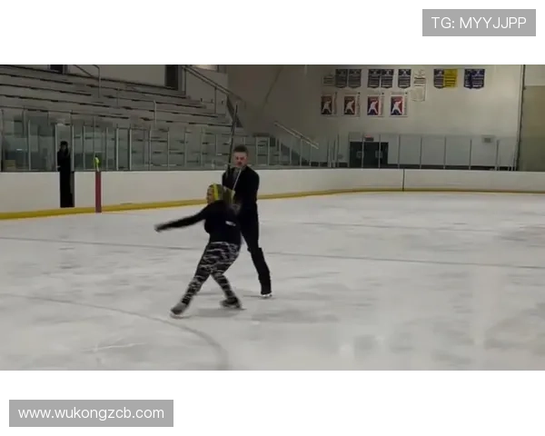 托尼娅·哈丁居然能在尖叫和冰刀间找到活路，没谁了！