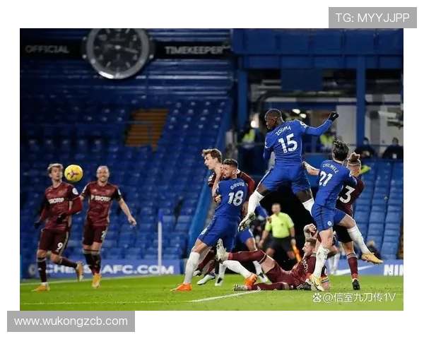 巴萨防线屡遭打穿，全队高位压迫体系失灵引防守危机