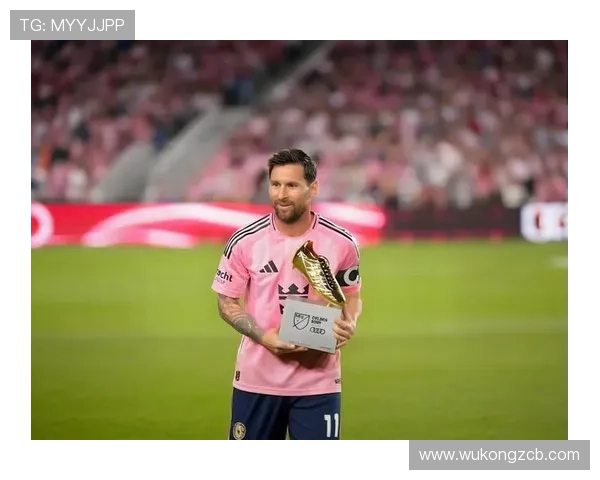 本赛季较上季回撤少，梅西撕防直塞创造良机