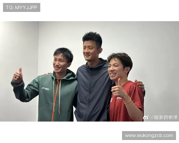 谌龙训练完顺手给老婆买了个包，价格够我交十年房租